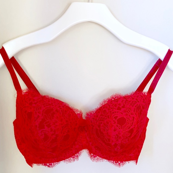 Victoria's Secret Other - Victoria’s Secret Lined Demi Bra